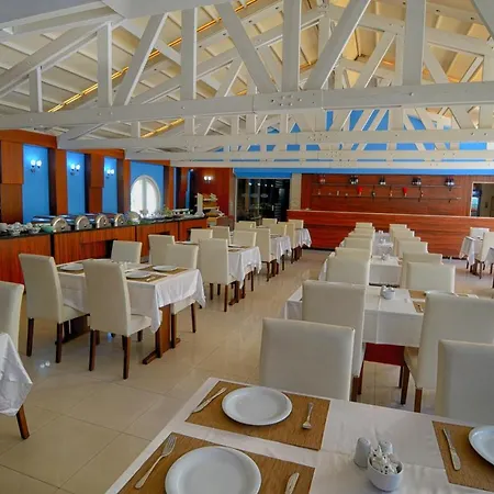 Bulvar Otel 3*